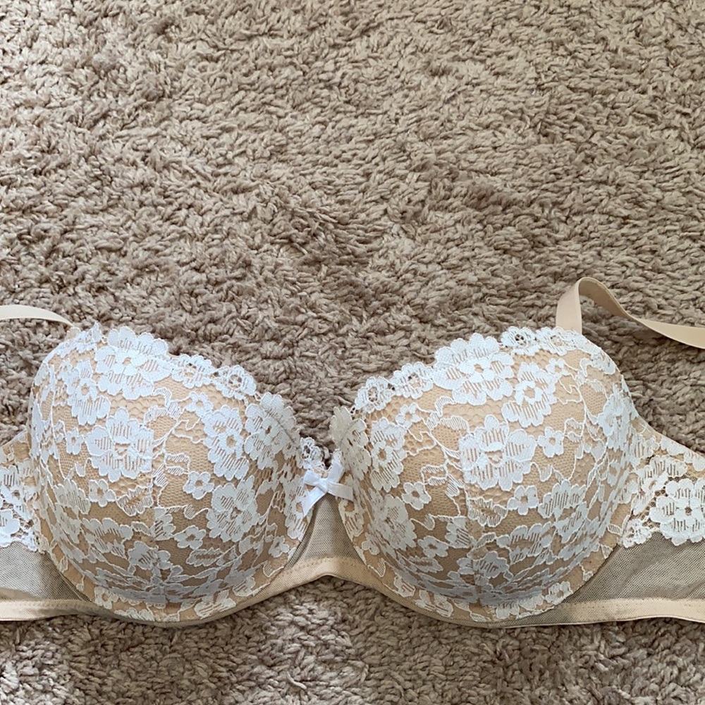 Xhilaration perfect balconette bra 38C